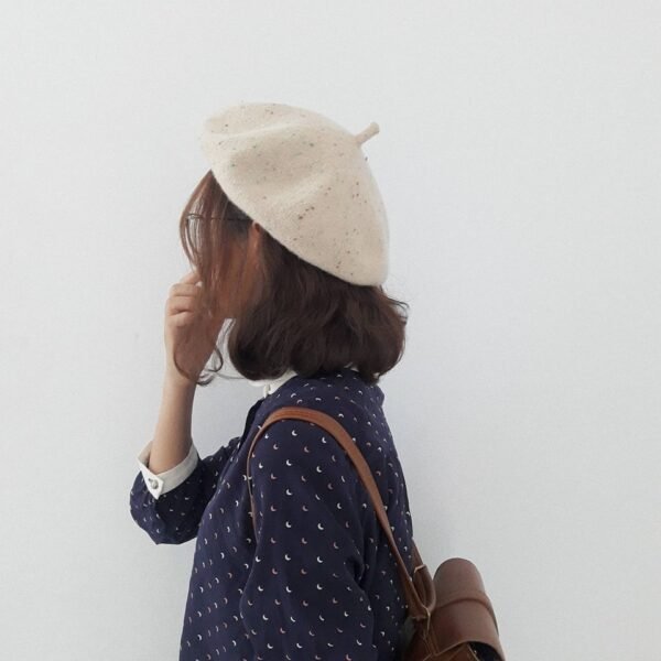 Avatar giấu mặt nữ đơn giản