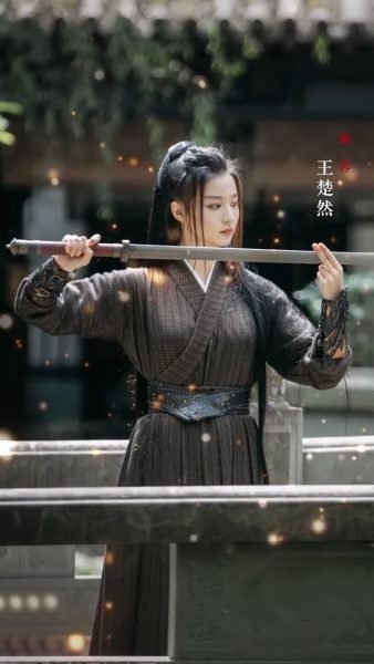 ảnh kiếm hiệp - hiệp nữ cầm kiếm