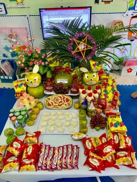 Mâm cỗ Trung Thu đẹp đơn giản