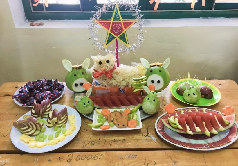 Mâm cỗ Trung Thu đơn giản mà đẹp, ý nghĩa